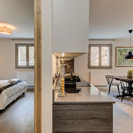 Apartment White Pearl A02 - Alpes Travel - - Sleeps 4 *